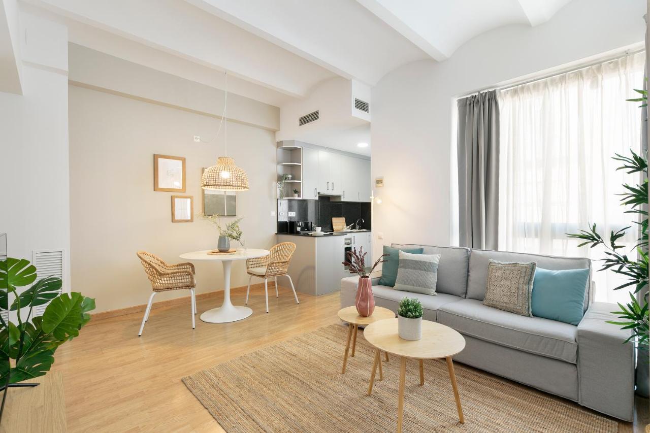 Apartamento Click&Flat Sugranyes Barcelona Exterior foto